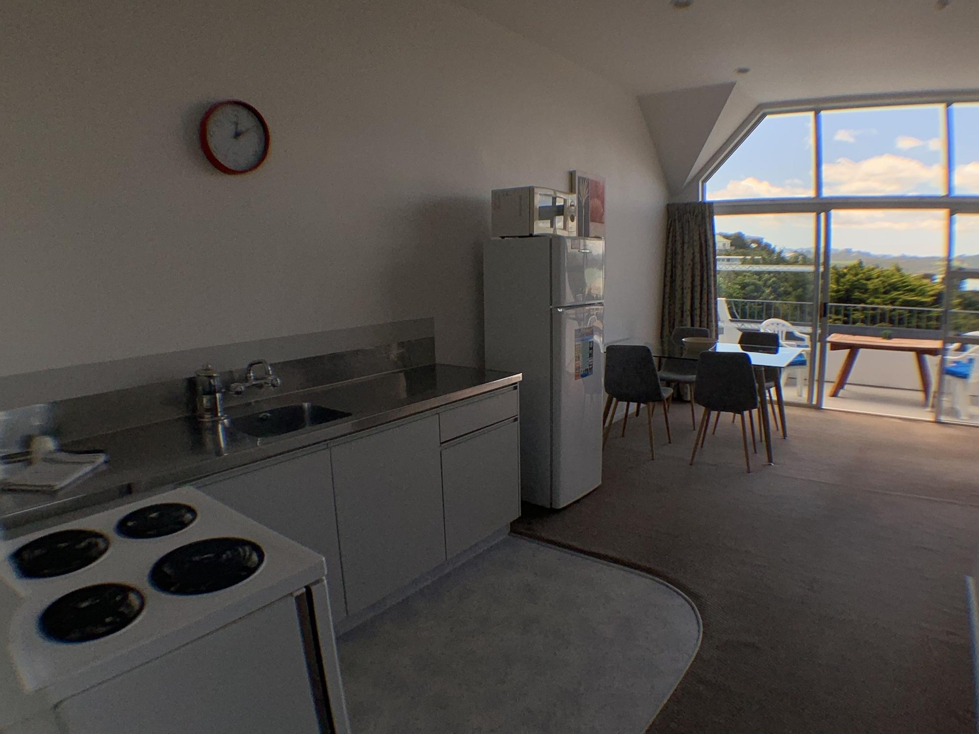 Aloha Seaview Resort Motel Пайхия Екстериор снимка